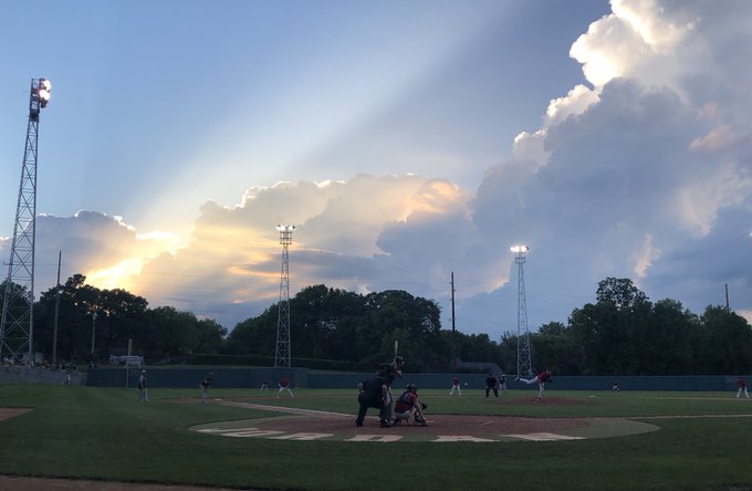 Heavenly skies at Mini Met